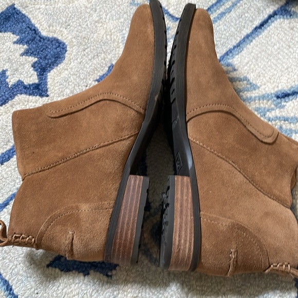 IGG booties - size 6 new and gorgeous - Picture 2 of 7